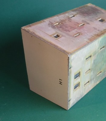 DSCF0006 (2).JPG (101.98 Kio) Vu 2186 fois ...coller par dessus et insérer le renfort de 1 mm par l'intérieur<br /><br />Sincèrement<br />Kurt